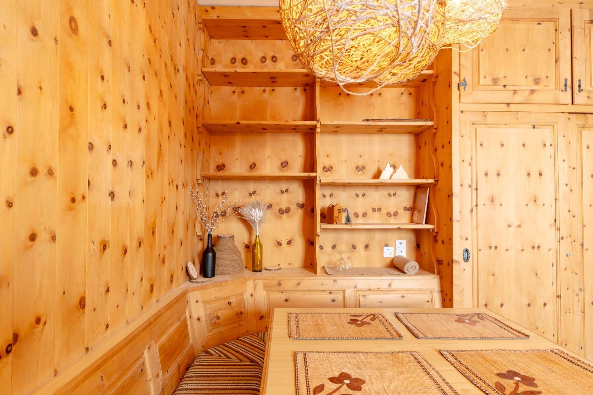 Berghotel Pischa Mountain Lodge Давос Екстериор снимка
