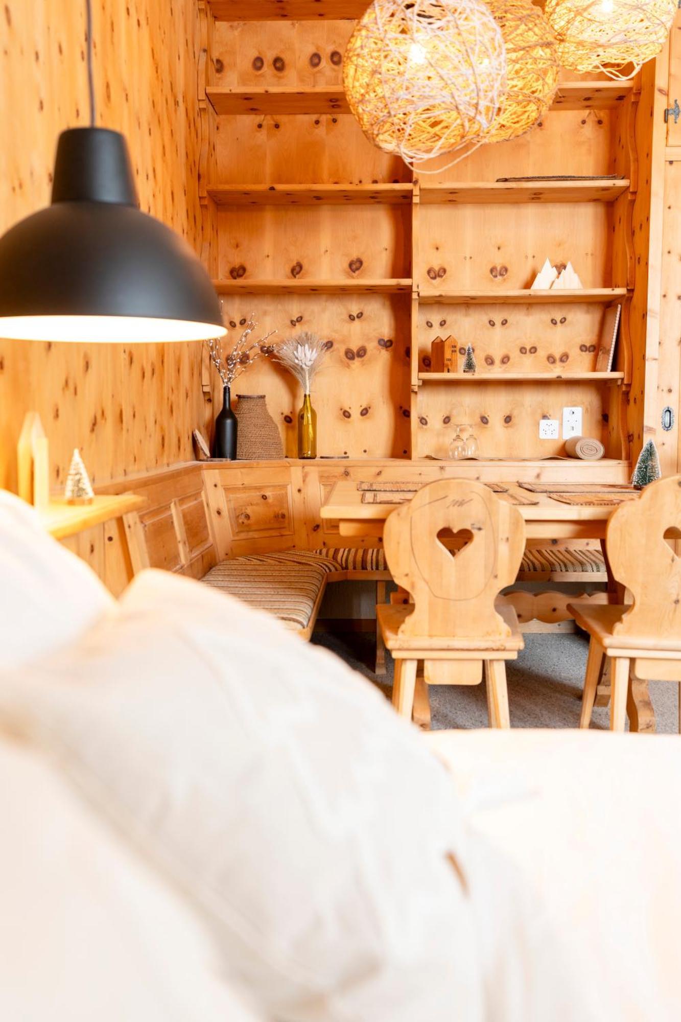 Berghotel Pischa Mountain Lodge Давос Екстериор снимка