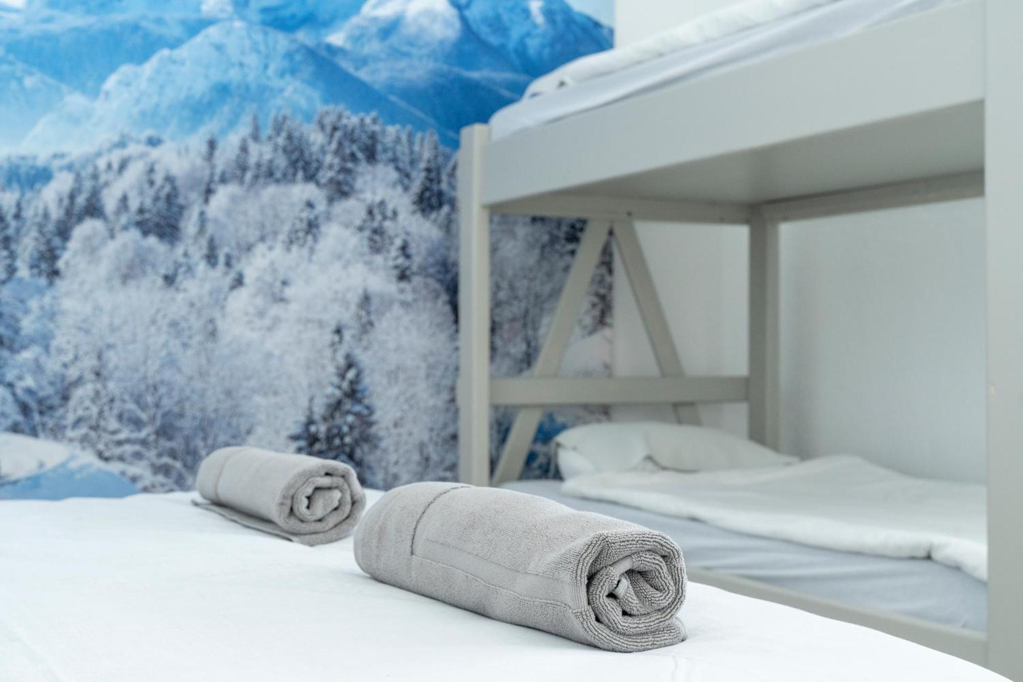 Berghotel Pischa Mountain Lodge Давос Екстериор снимка
