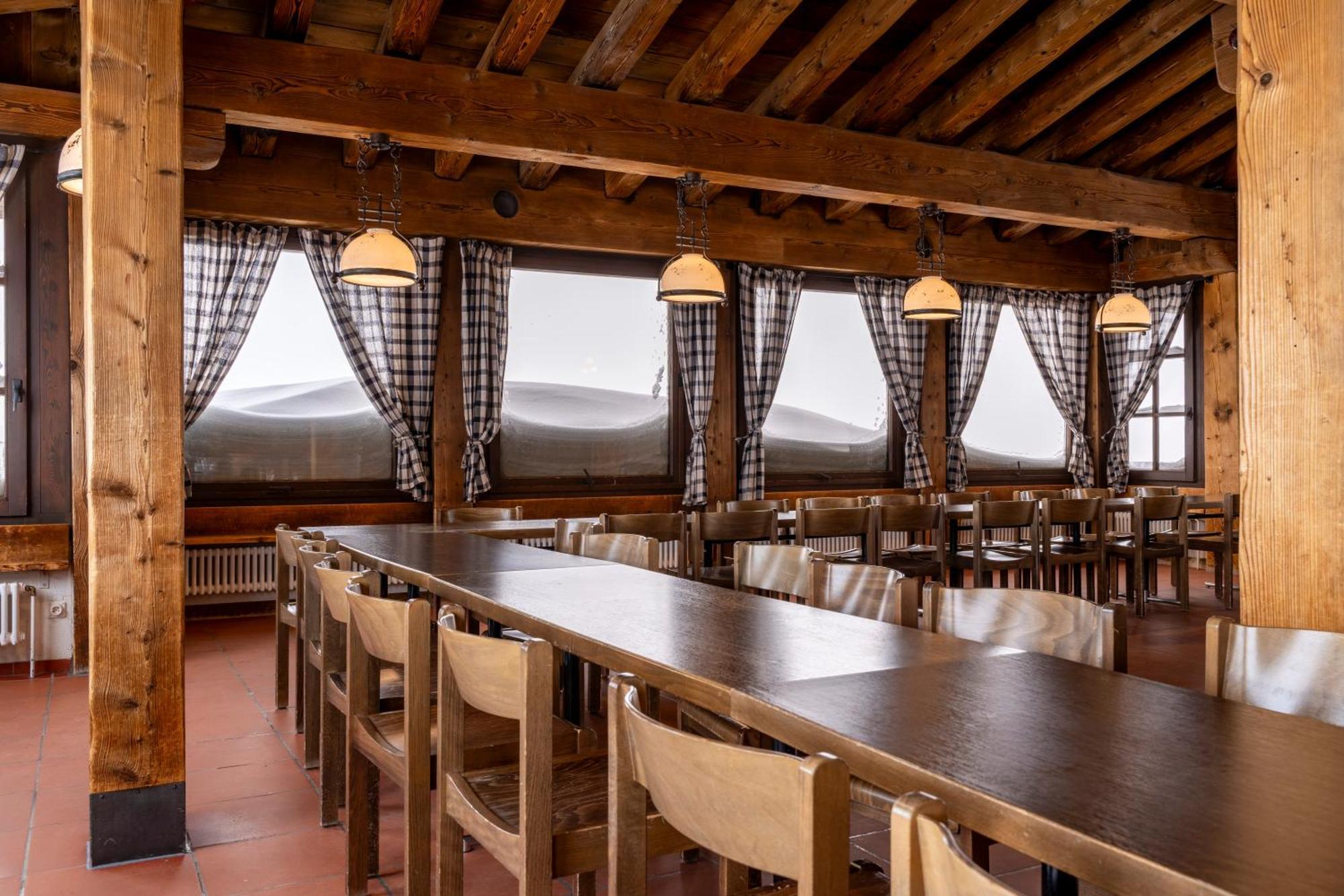 Berghotel Pischa Mountain Lodge Давос Екстериор снимка