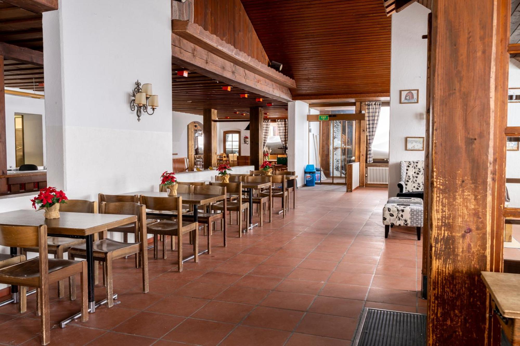 Berghotel Pischa Mountain Lodge Давос Екстериор снимка